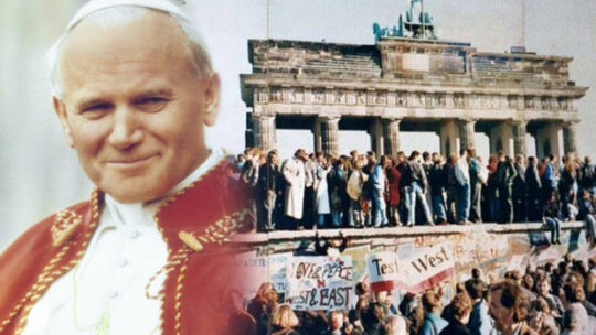 El Muro de Berlín y San Juan Pablo II