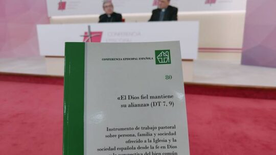 Obispos confrontan a la Ideología  de Género