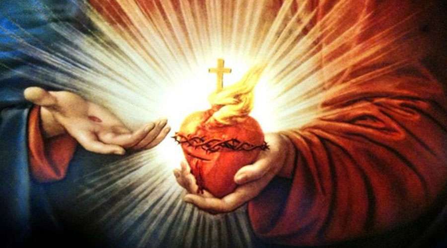 El Padre Hoyos y el Corazón de Jesús