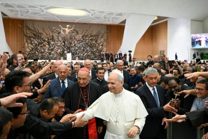Amar esta Iglesia, permanecer en esta Iglesia, ser esta Iglesia.