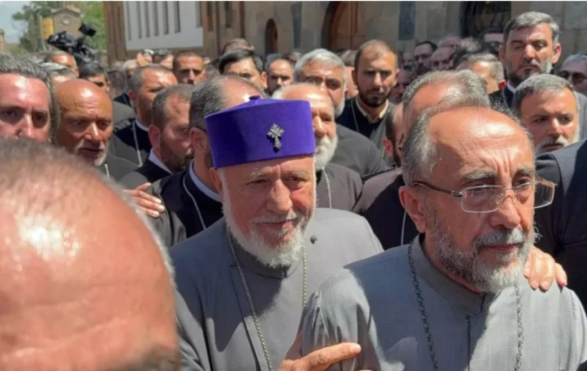Campaña antieclesiástica en Armenia