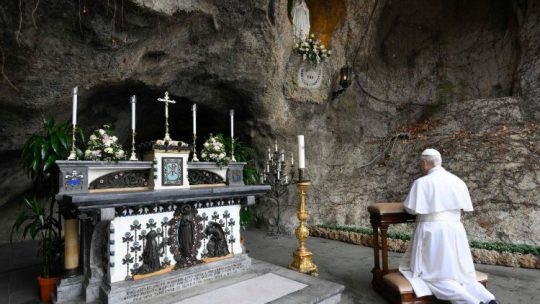 Santo Rosario por la Paz con el Papa León XIV