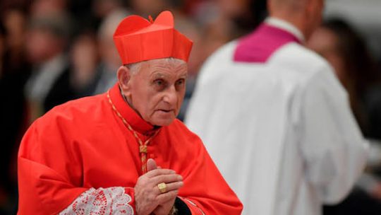 El cardenal Simoni celebra Misa donde pasó 18 años prisionero