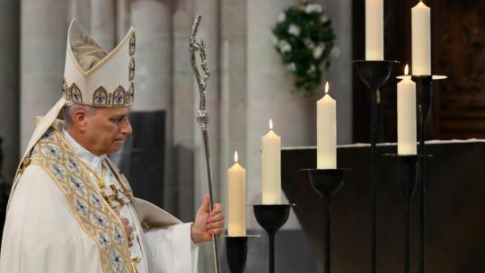 León XIV con el Clero en Notre Dame